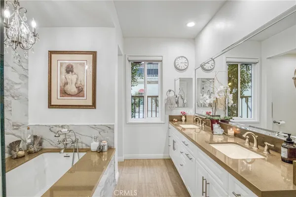 $659,000 | 5216 Yarmouth Avenue, Unit 107, Encino, CA 91316
