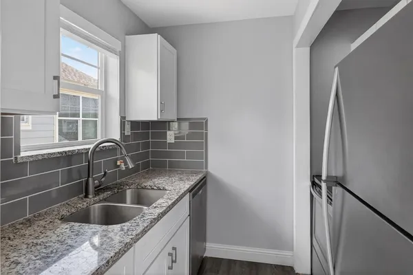 $1,599 | 410 Fulton Street, Unit 102, Denton, TX 76201