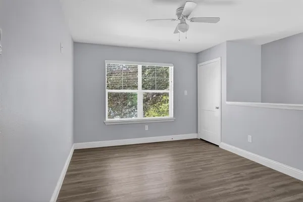$1,599 | 410 Fulton Street, Unit 102, Denton, TX 76201