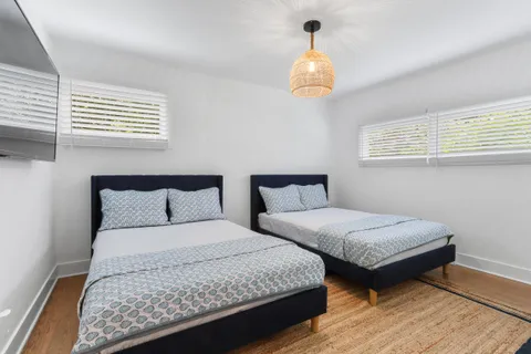 $849,000 | 663 South Lake Shore Drive, Fontana, WI 53125