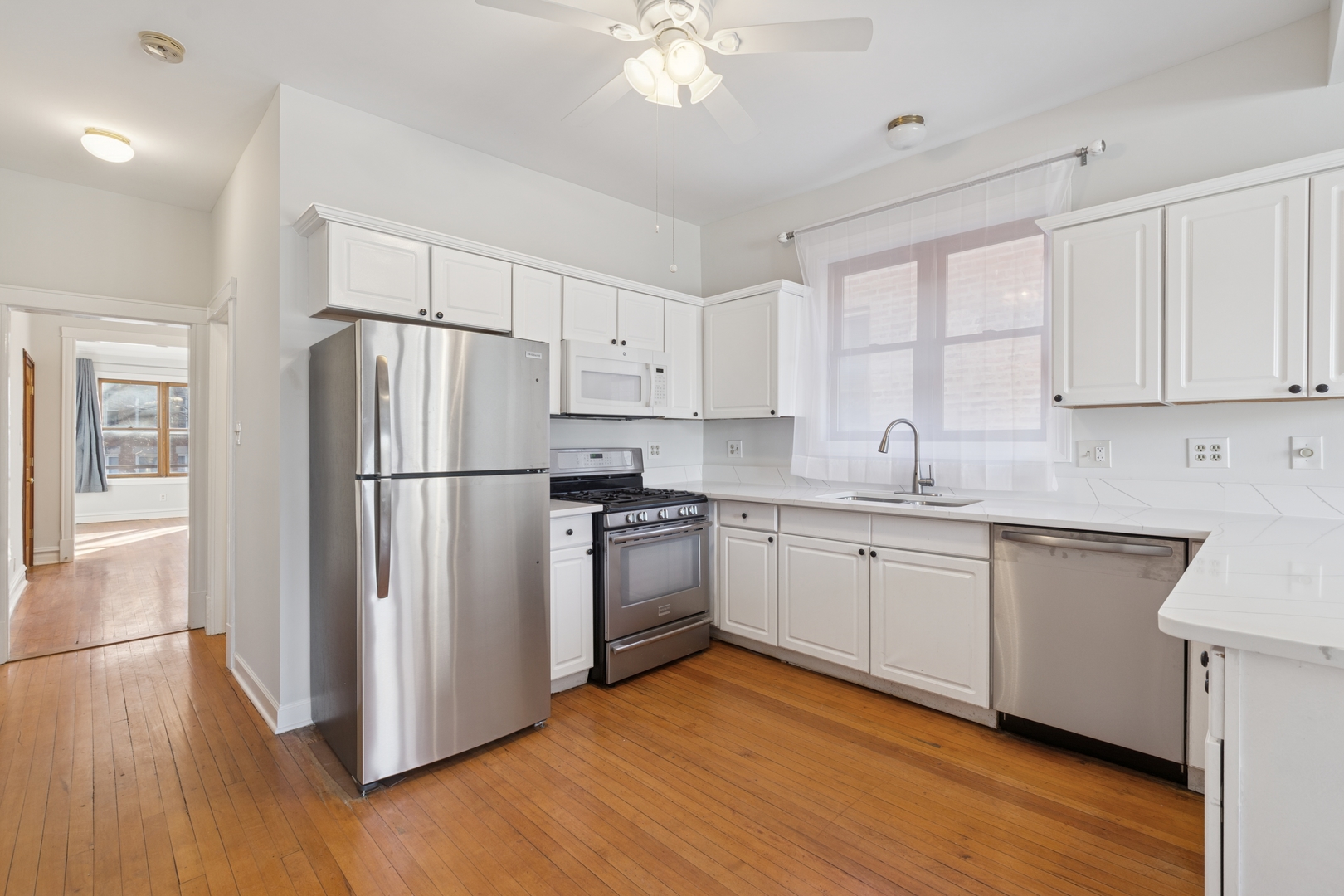 2332 West Superior Street, Unit 2 Chicago, IL 60612 - Photo 19 of 27