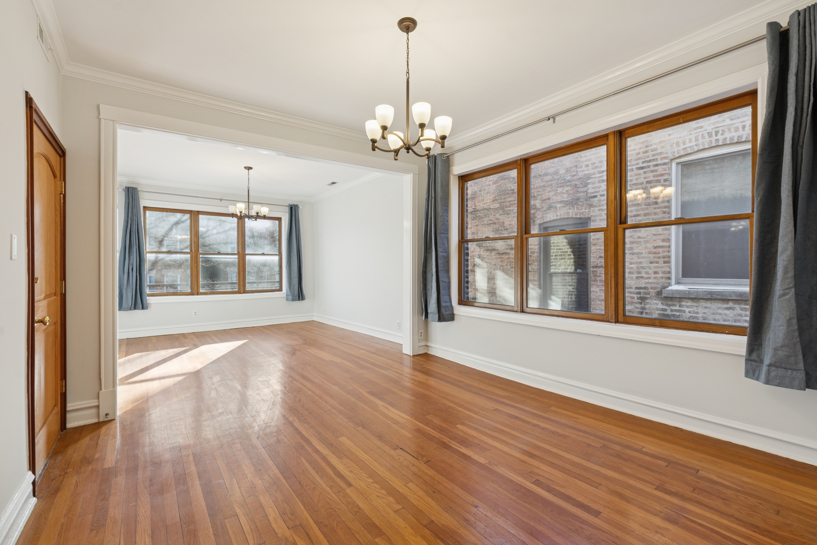 2332 West Superior Street, Unit 2 Chicago, IL 60612 - Photo 3 of 27