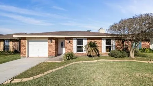 $200,000 | 5165 Dueling Oaks Avenue, Marrero, LA 70072