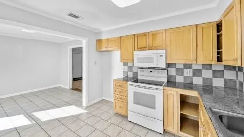 $200,000 | 5165 Dueling Oaks Avenue, Marrero, LA 70072