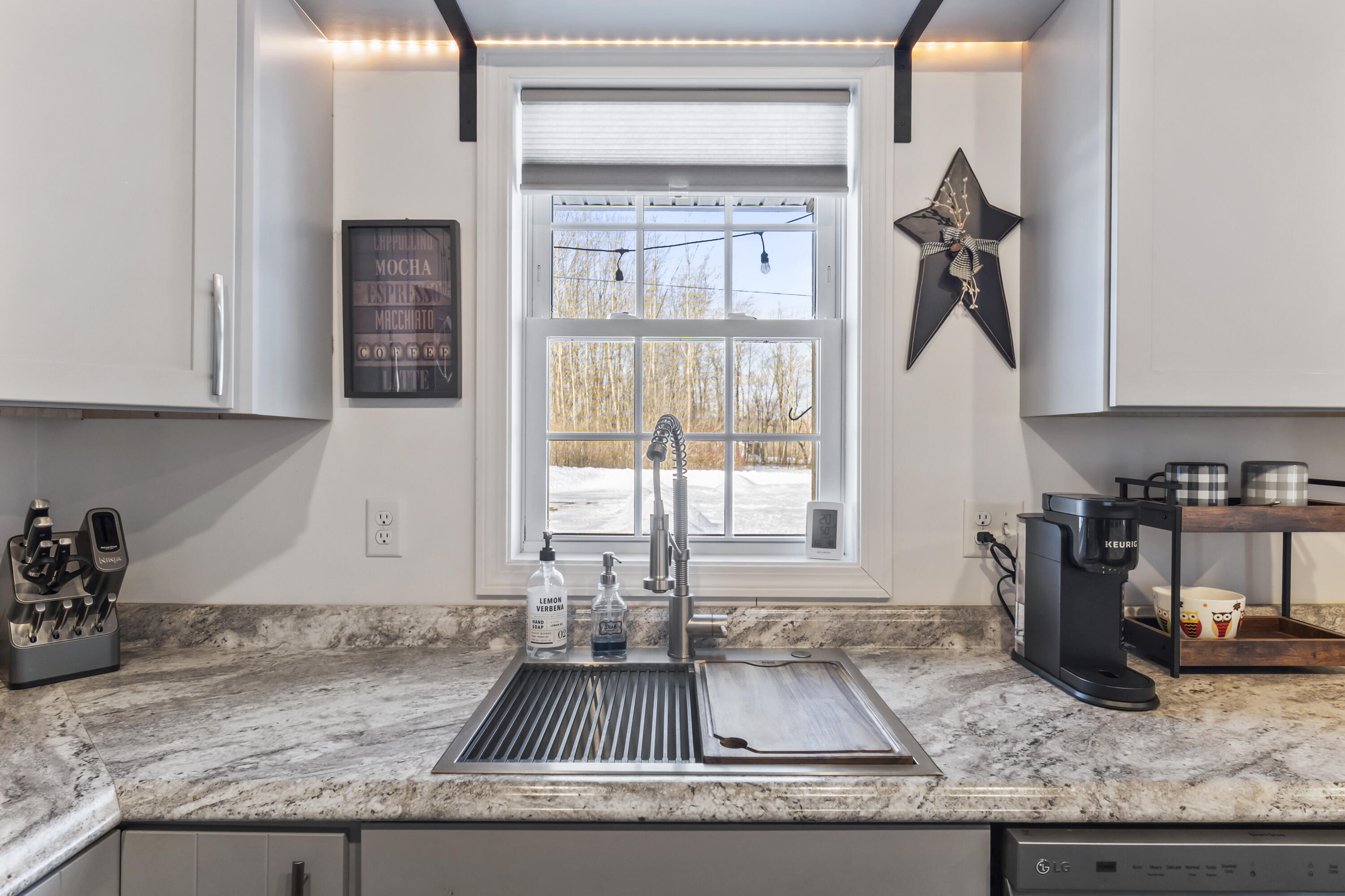 23 Godrics Hollow Sidney, ME 04330 - Photo 11 of 66 23 Godrics Holw_115