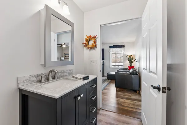 $473,100 | 23 Godrics Hollow, Sidney, ME 04330