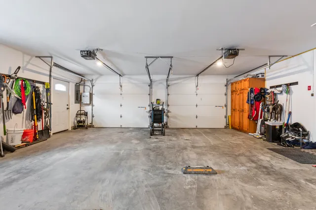 $469,000 | 23 Godrics Hollow, Sidney, ME 04330