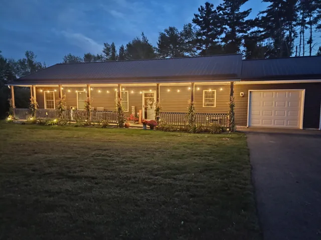 $469,000 | 23 Godrics Hollow, Sidney, ME 04330