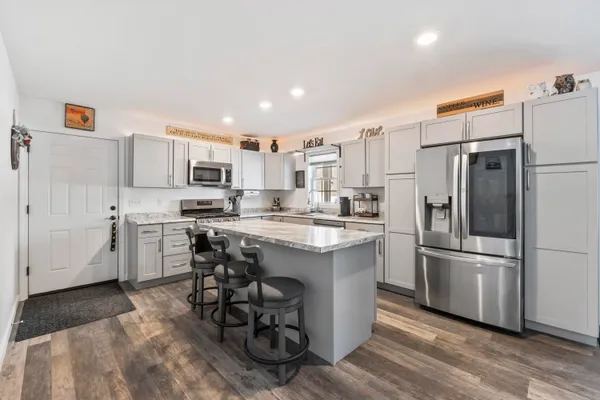 $473,100 | 23 Godrics Hollow, Sidney, ME 04330