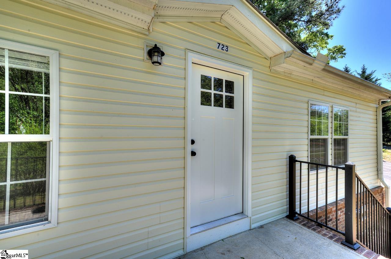 723 Zion Church Road Easley, SC 29642 - Photo 3 of 30 Gallery Image 3