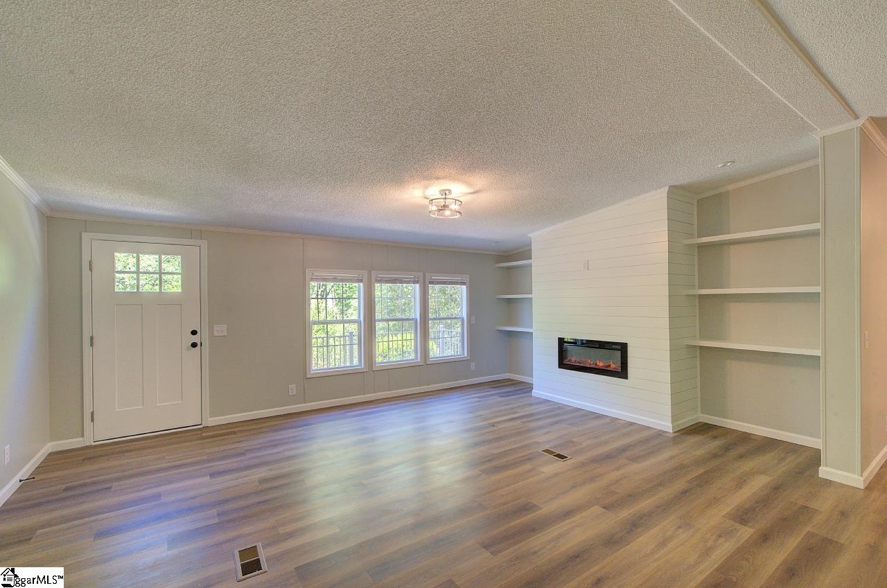 723 Zion Church Road Easley, SC 29642 - Photo 6 of 30 Gallery Image 6