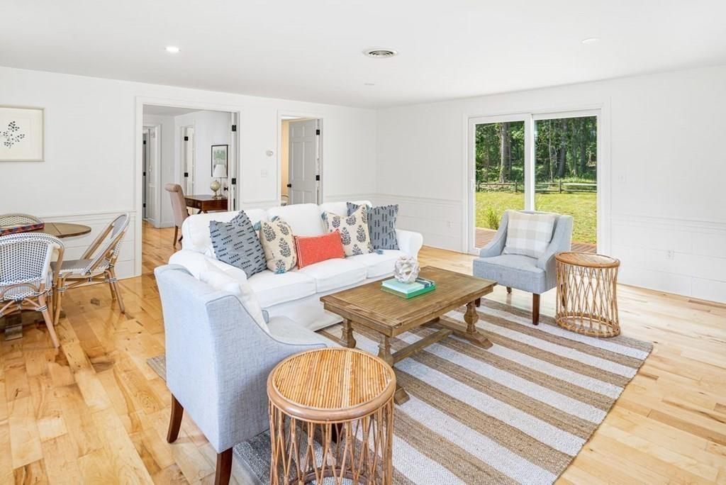 1 Modoc Street, Duxbury, MA 02332 Compass