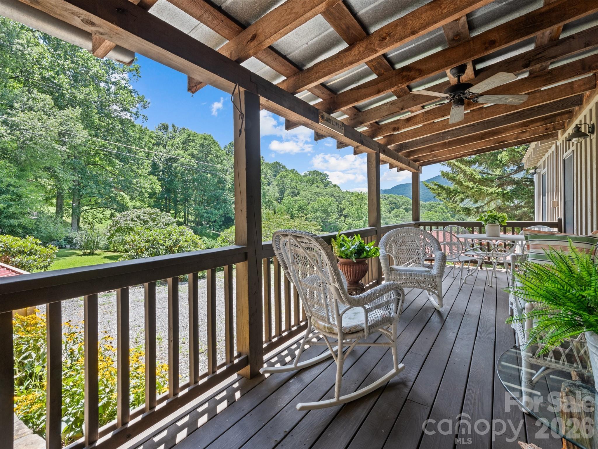 404 Red Bank Road Waynesville, NC 28786 - Photo 7 of 46