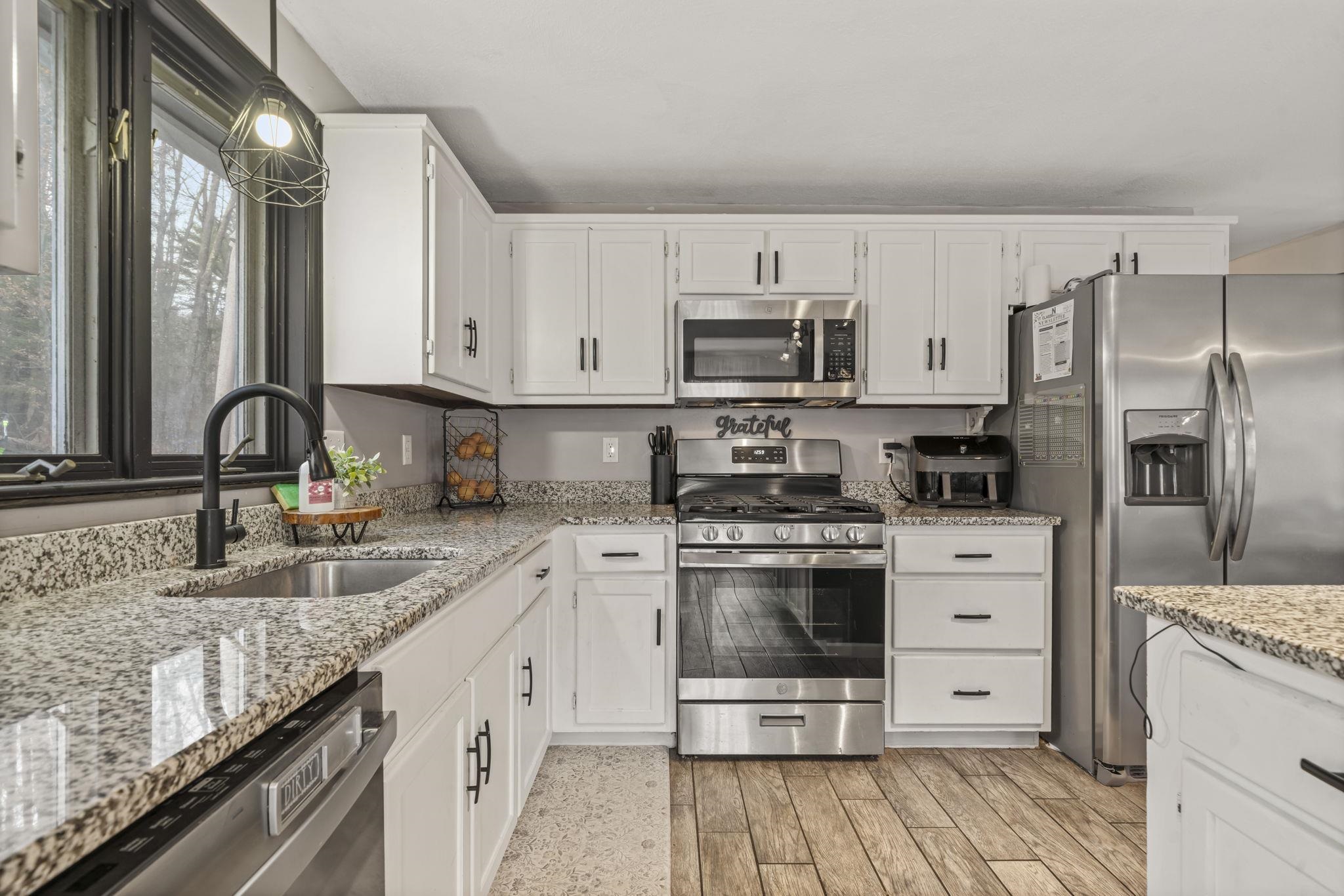 20 Towle Road Epping, NH 03042 - Photo 15 of 50