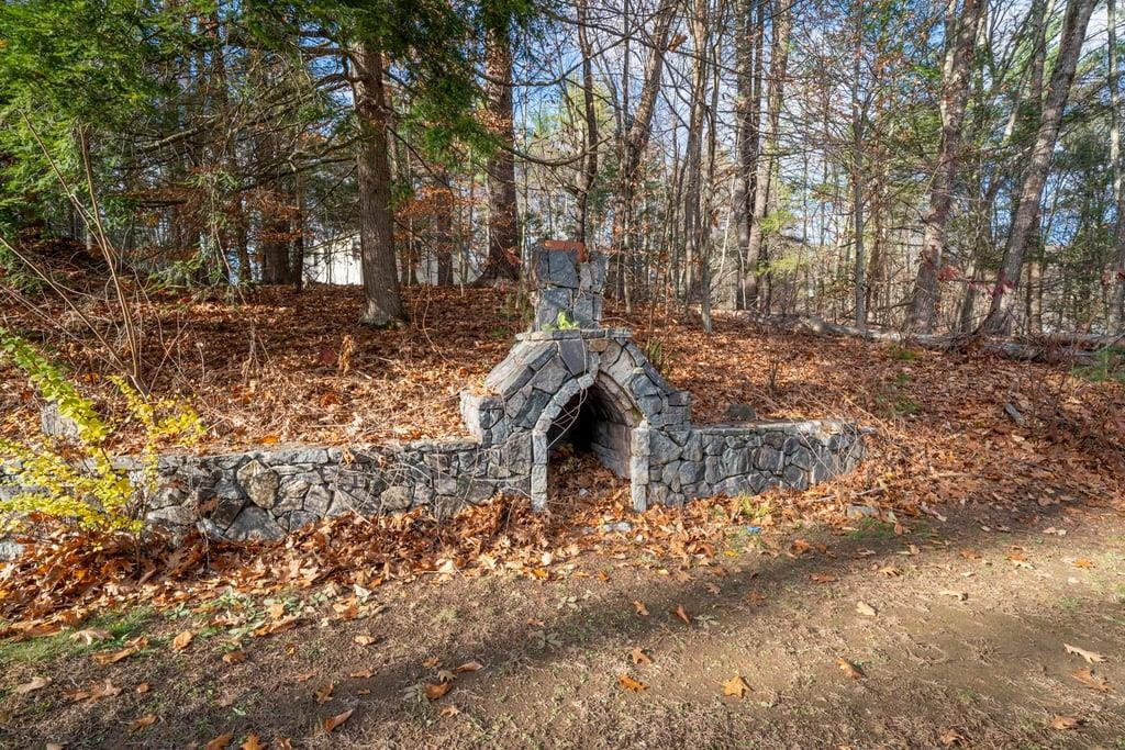 20 Towle Road Epping, NH 03042 - Photo 4 of 50