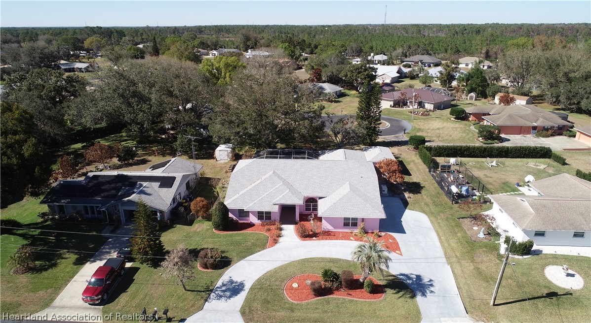 3805 Divot Road Sebring, FL 33872 - Photo 2 of 50 Front Aerial