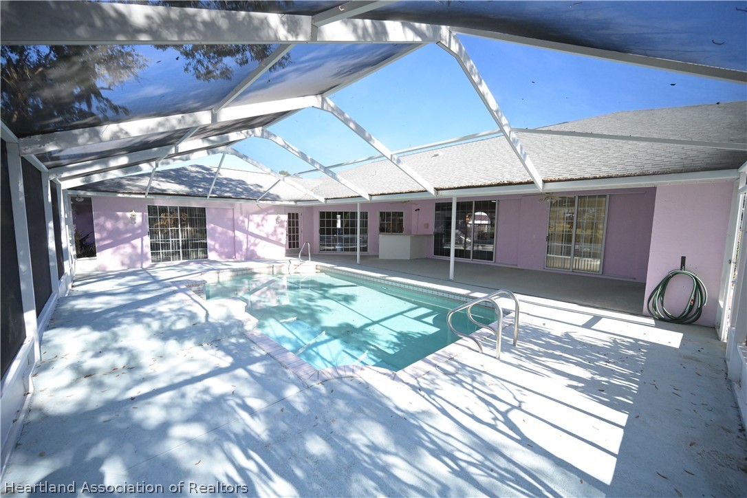 3805 Divot Road Sebring, FL 33872 - Photo 34 of 50 Pool
