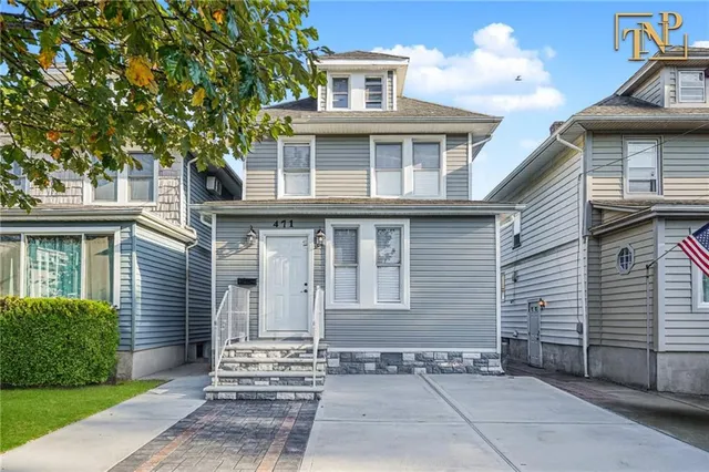 $699,999 | 471 Heberton Avenue | Port Richmond