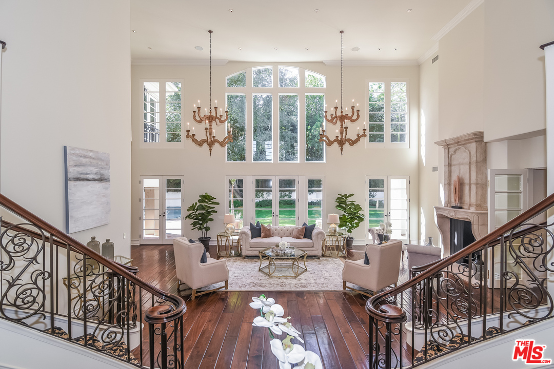 3901 Longridge Avenue Sherman Oaks, CA 91423 - Photo 11 of 51 a view of a dining room with furniture window and wooden floor