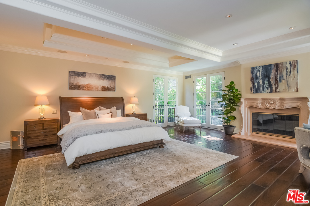 3901 Longridge Avenue Sherman Oaks, CA 91423 - Photo 21 of 51