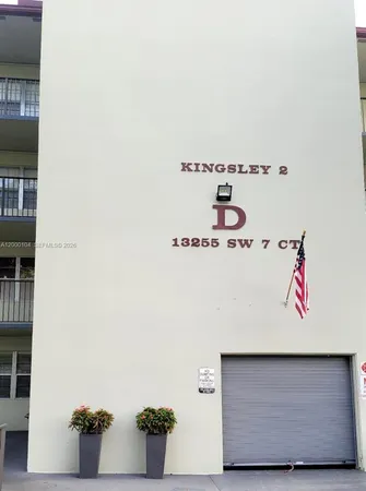 $1,600 | 13255 Southwest 7th Court, Unit 203D, Pembroke Pines, FL 33027