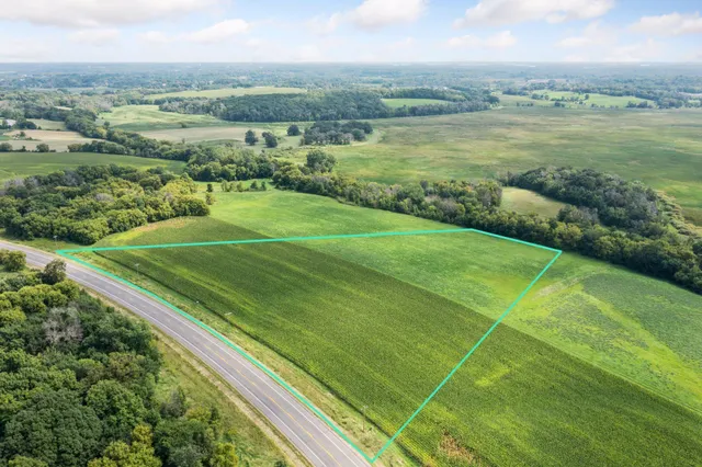 $1,099,000 | 6611 County Road 6, Independence, MN 55359