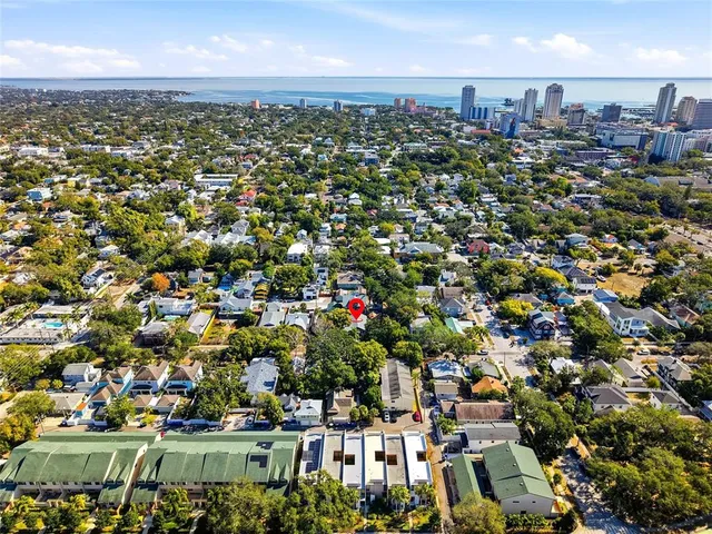 $3,500 | 725 8th Street North, St. Petersburg, FL 33701