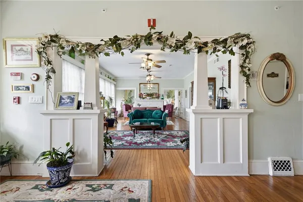 $1,380,000 | 347 East 3rd Avenue, Mount Dora, FL 32757