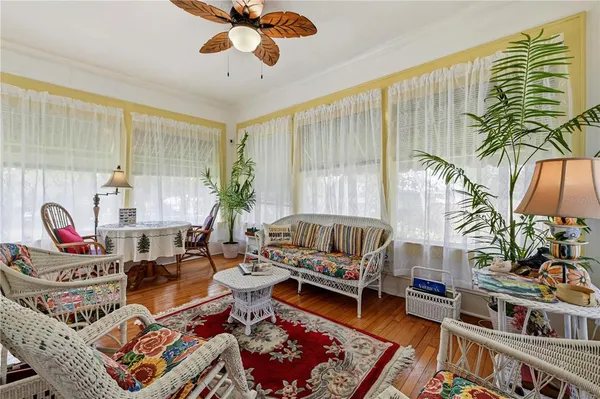 $1,380,000 | 347 East 3rd Avenue, Mount Dora, FL 32757