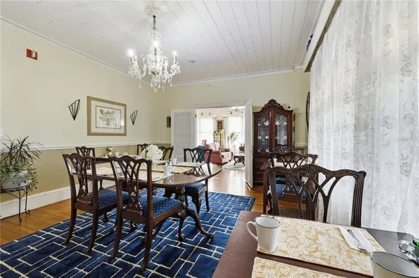 $1,380,000 | 347 East 3rd Avenue, Mount Dora, FL 32757
