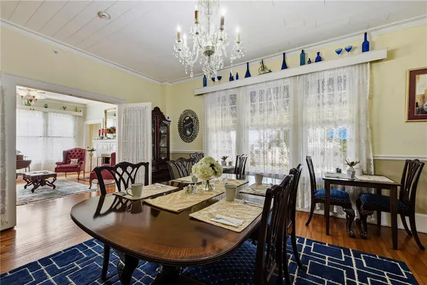 $1,380,000 | 347 East 3rd Avenue, Mount Dora, FL 32757