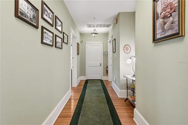 $1,380,000 | 347 East 3rd Avenue, Mount Dora, FL 32757