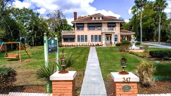 $1,380,000 | 347 East 3rd Avenue, Mount Dora, FL 32757