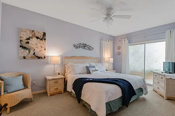 $1,380,000 | 347 East 3rd Avenue, Mount Dora, FL 32757