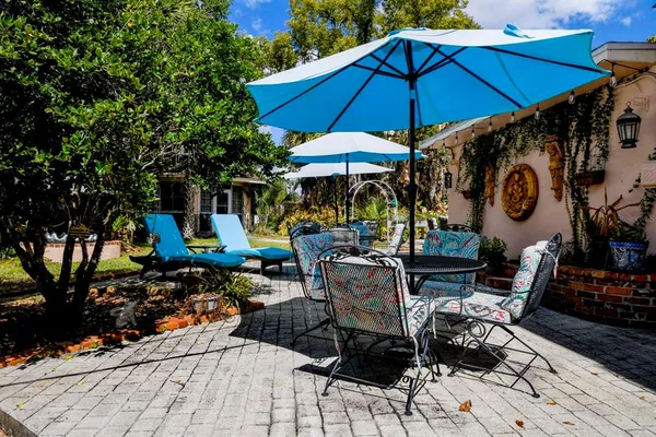 $1,380,000 | 347 East 3rd Avenue, Mount Dora, FL 32757