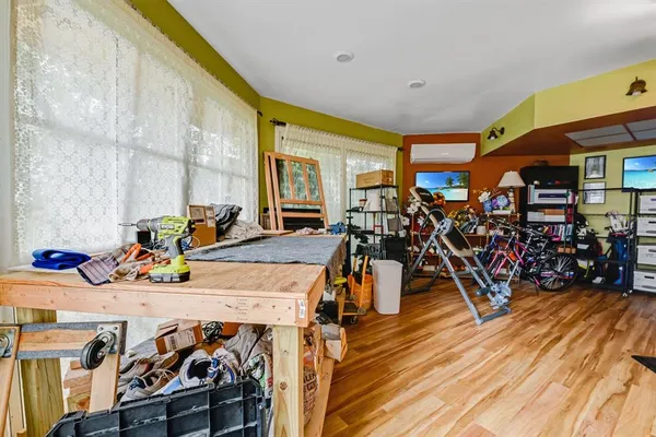 $1,380,000 | 347 East 3rd Avenue, Mount Dora, FL 32757