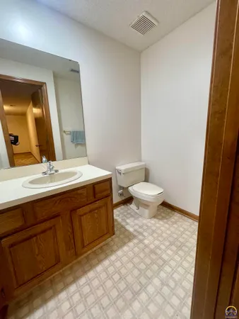 $319,900 | 6254 Southwest 25th Street, Topeka, KS 66614