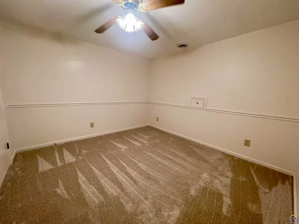 $319,900 | 6254 Southwest 25th Street, Topeka, KS 66614