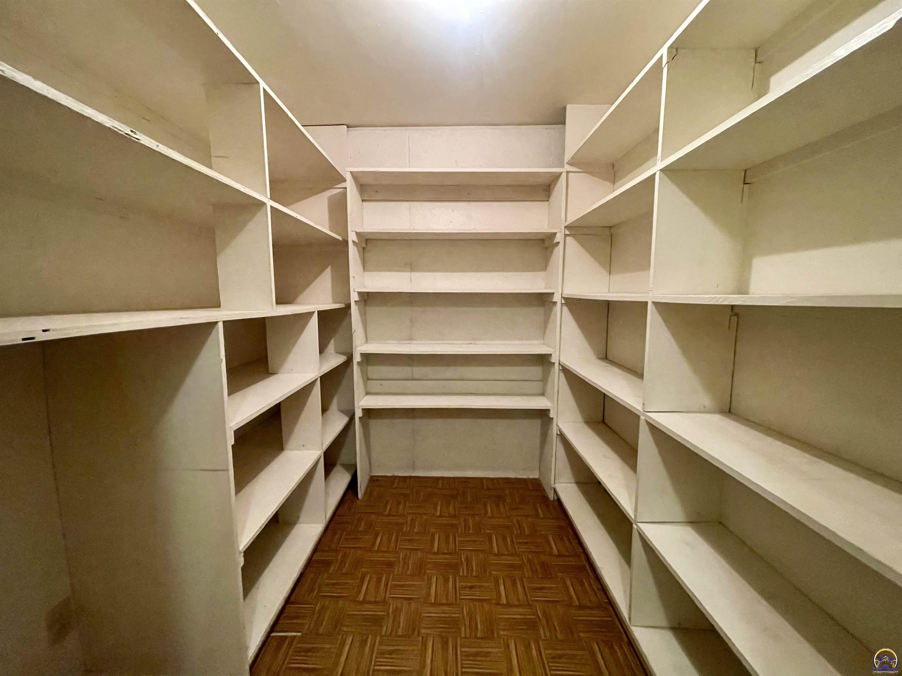 6254 Southwest 25th Street Topeka, KS 66614 - Photo 28 of 36