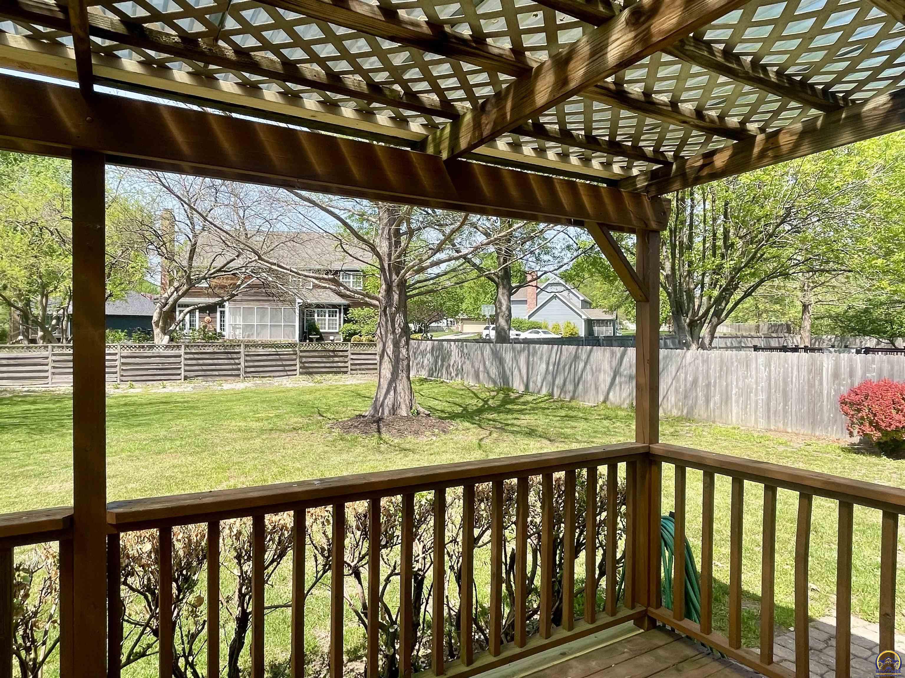 6254 Southwest 25th Street Topeka, KS 66614 - Photo 35 of 36