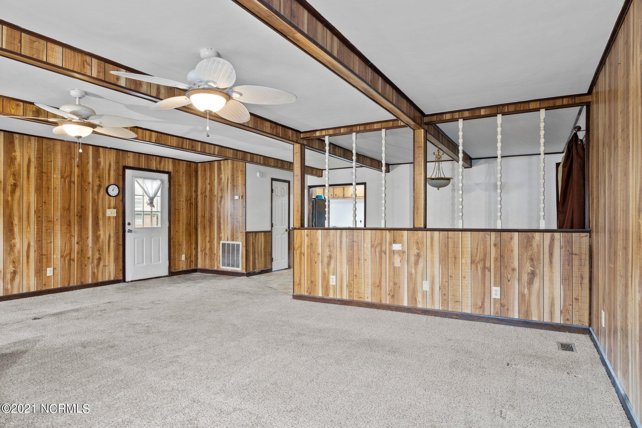 108 Queens Road Hubert, NC 28539 - Photo 11 of 39 34-web-or-mls-_S3A2047