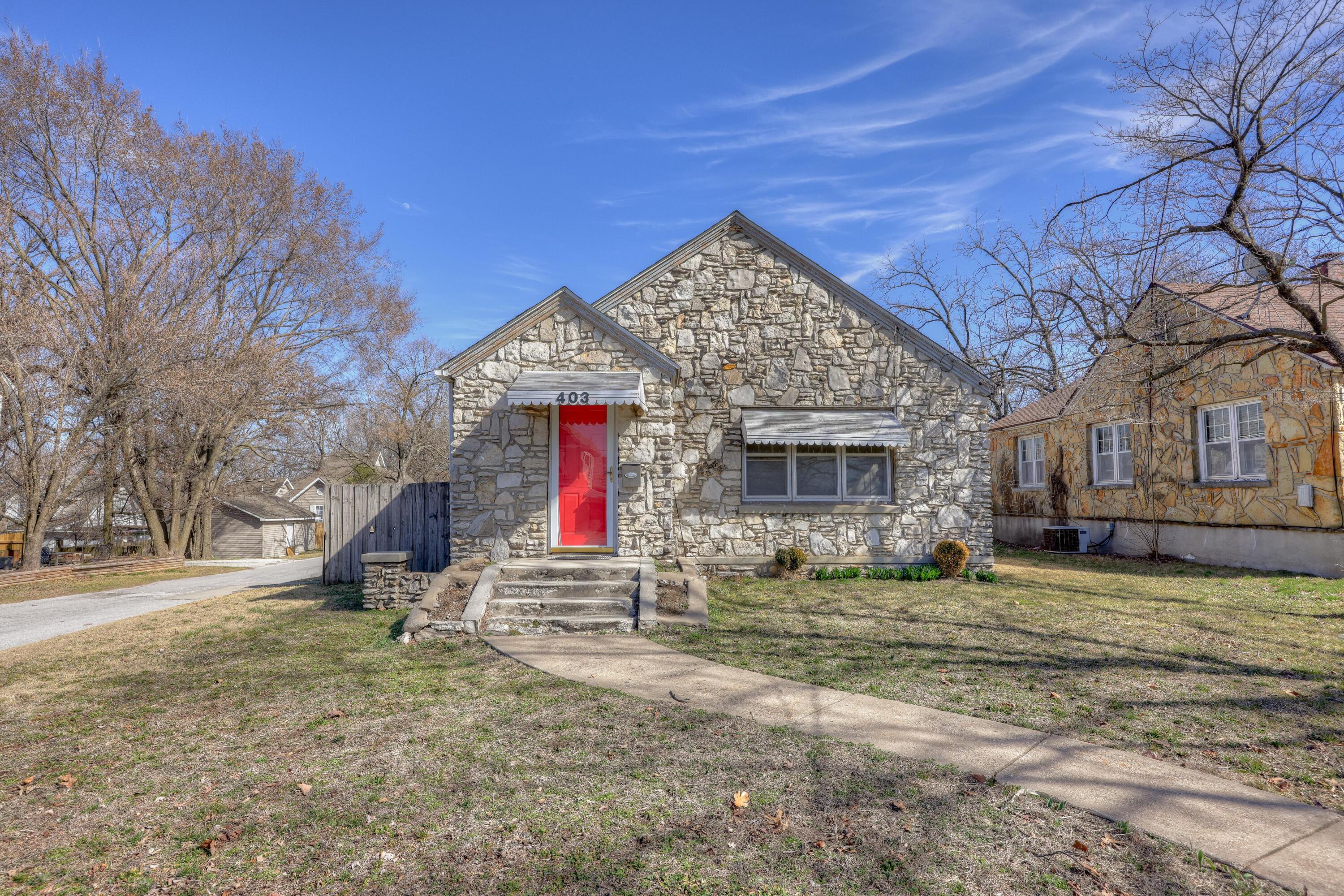 403 South Ripley Street Neosho, MO 64850 - Photo 1 of 1 001