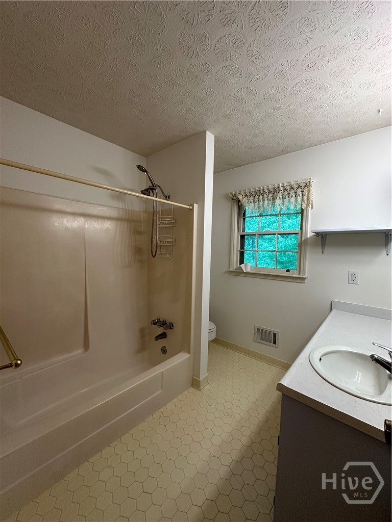 375 Segrest Circle Athens, GA 30605 - Photo 17 of 36