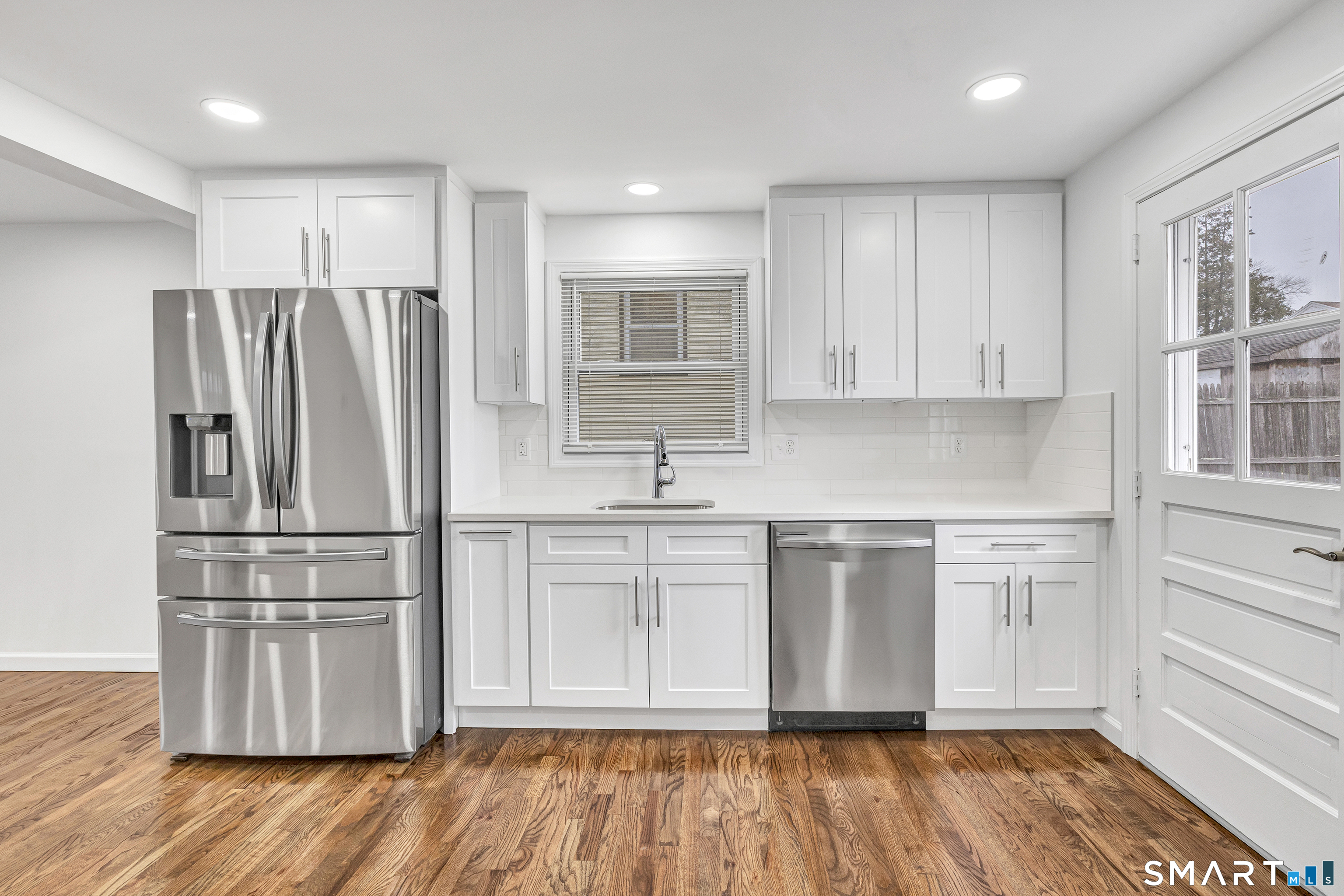 85 Platt Street Bridgeport, CT 06606 - Photo 12 of 35