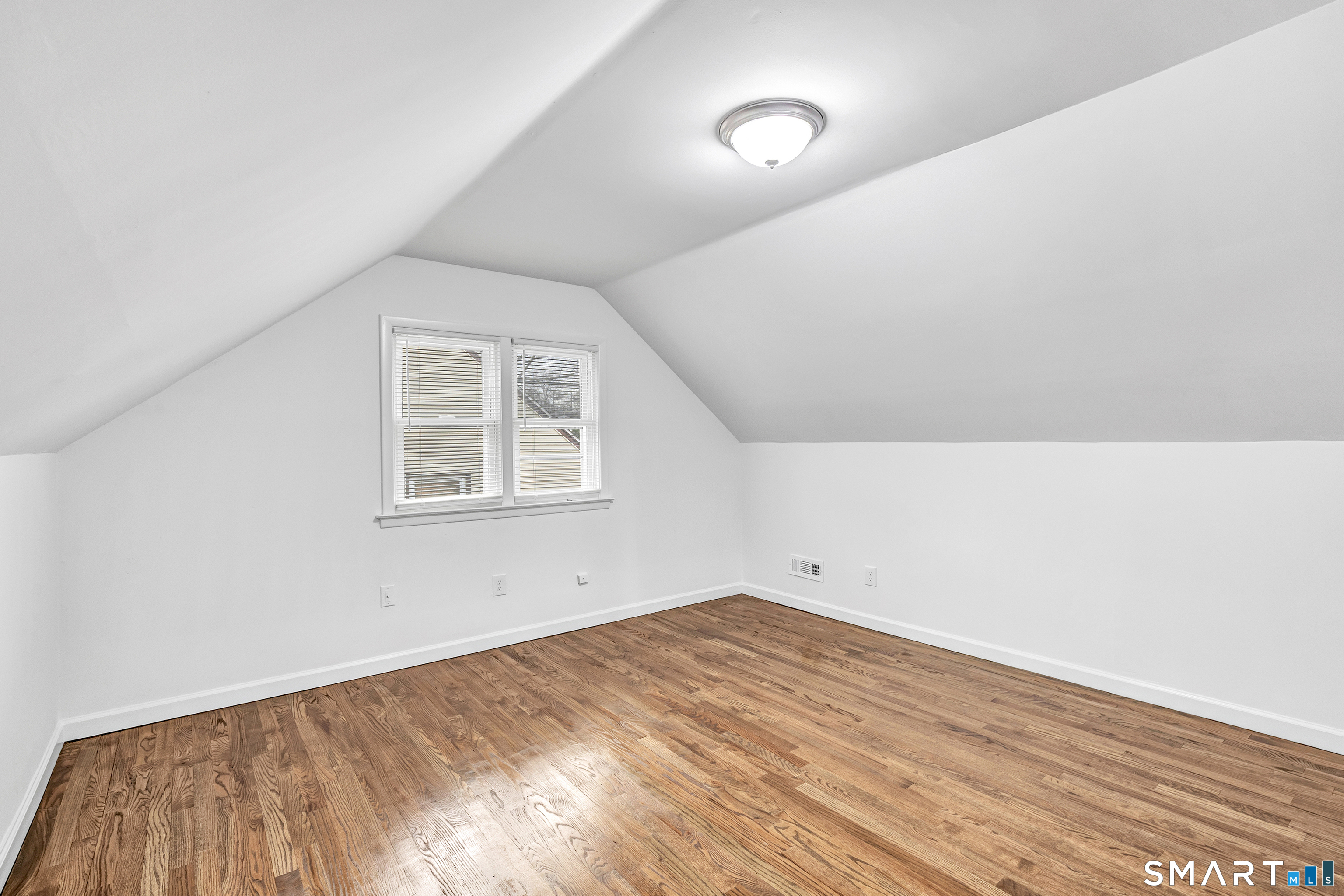 85 Platt Street Bridgeport, CT 06606 - Photo 26 of 35