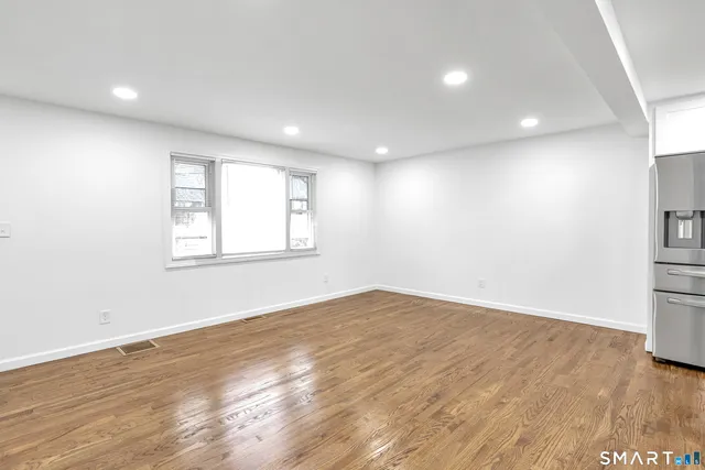 $459,900 | 85 Platt Street, Bridgeport, CT 06606