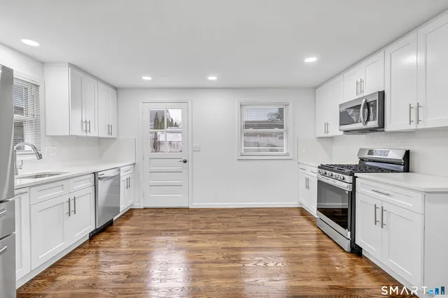 $459,900 | 85 Platt Street, Bridgeport, CT 06606