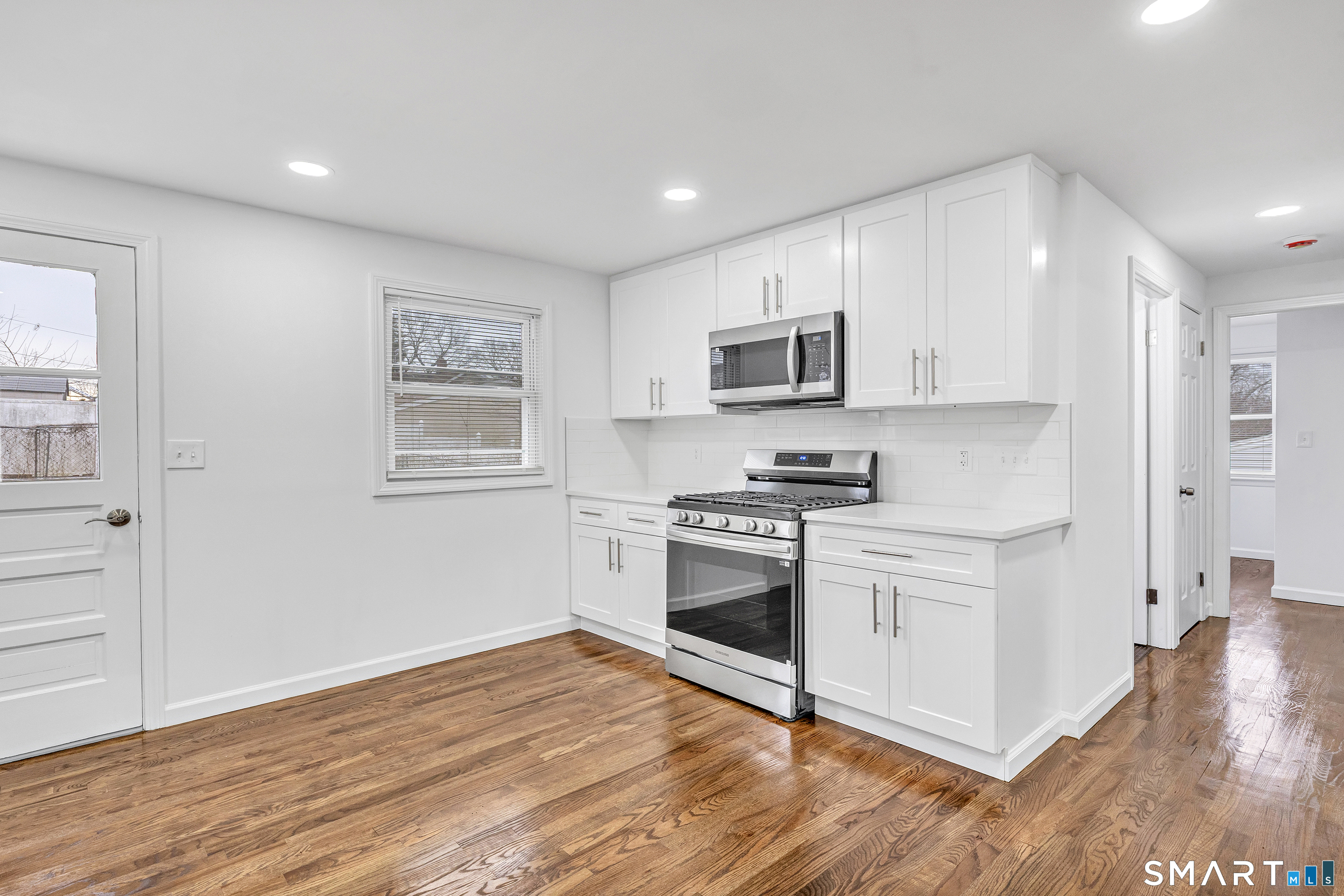 85 Platt Street Bridgeport, CT 06606 - Photo 10 of 35