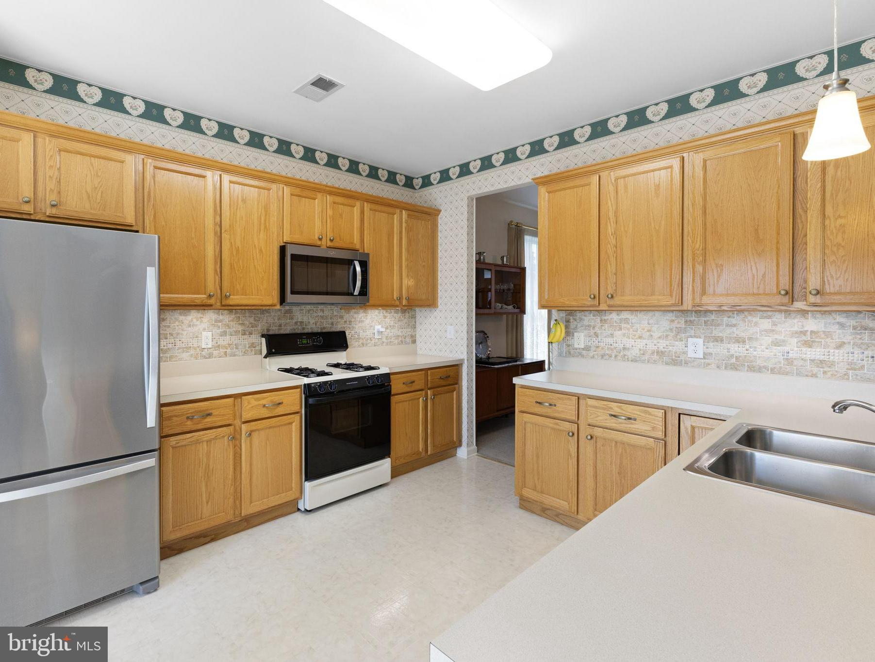 10 Grange Road Pennington, NJ 08534 - Photo 13 of 29