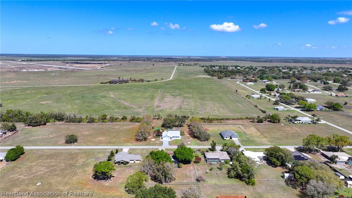 7100 Coral Ridge Road Sebring, FL 33876 - Photo 9 of 44 a view of a city